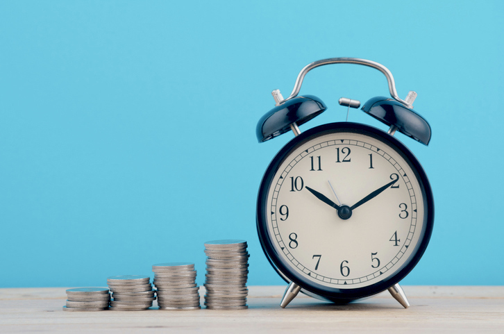 Less than twelve month electric plans are not for everyone. But for students and contract workers, they can offer great deals without hefty early termination fees.